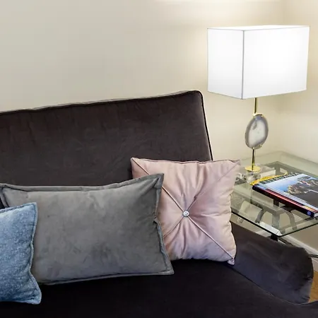 Luxury In Putvinskio Street Apartment *